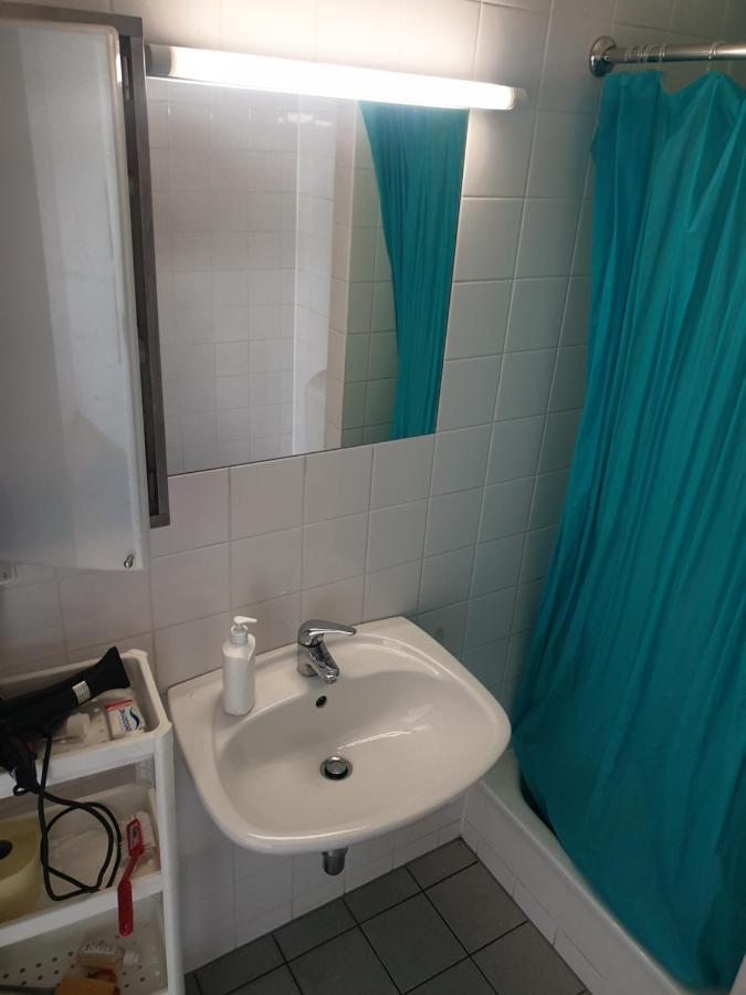 Cozy Bright Penthouse Close To U1 And U6 Metros Wenen Buitenkant foto