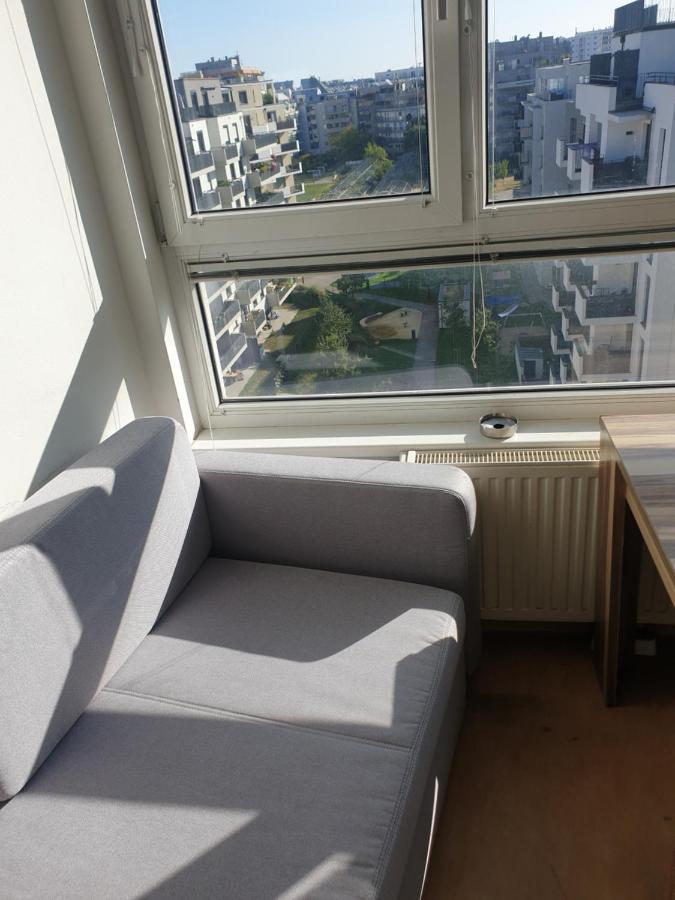 Cozy Bright Penthouse Close To U1 And U6 Metros Wenen Buitenkant foto